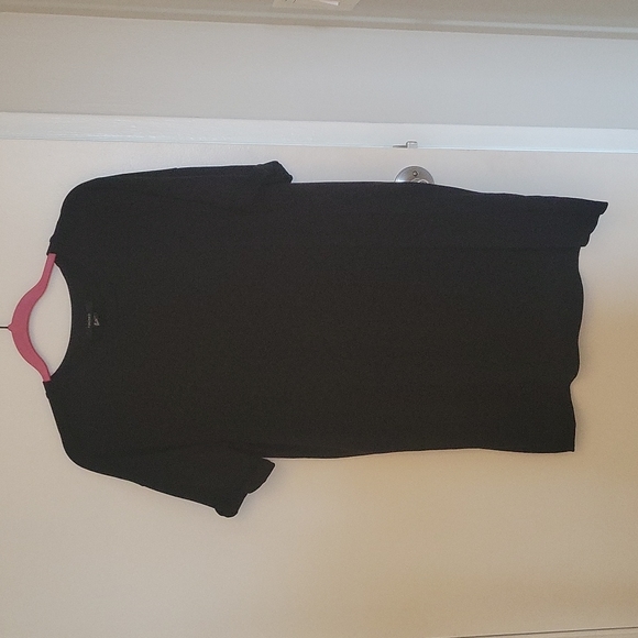 Forever 21 Dresses & Skirts - Forever 21 Black Tshirt Dress in size medium